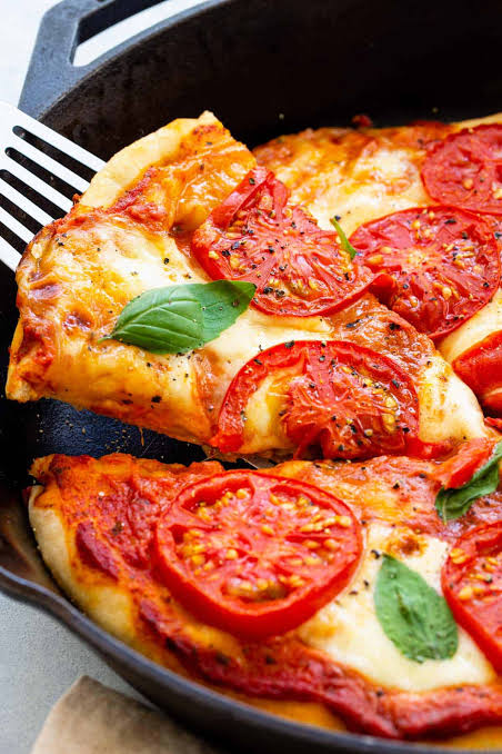 Margherita pizza